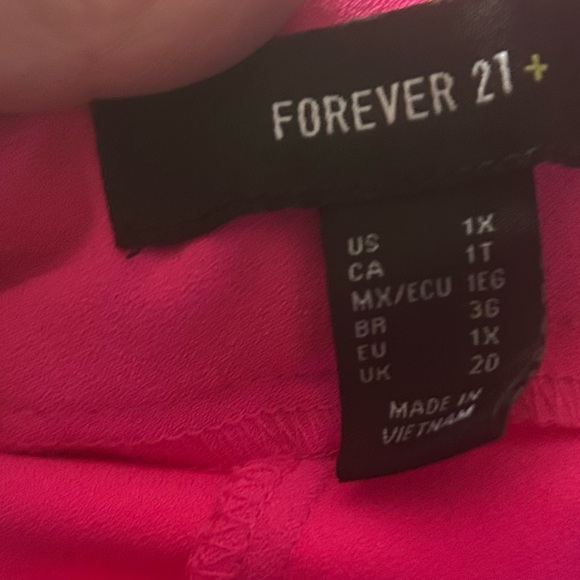 Forever 21 Plus Hot Pink Belted Mini Skort 1X NWOT - Picture 3 of 3